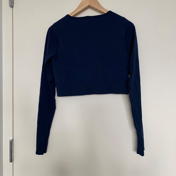 Lululemon true navy ebb to street long sleeve shirt size 10 - Picture 3 of 6